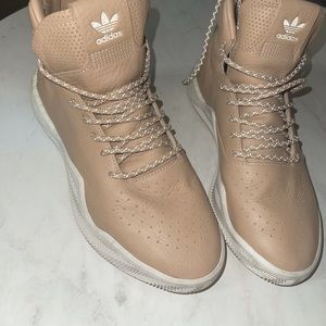 Adidas Male size 8 Snickers